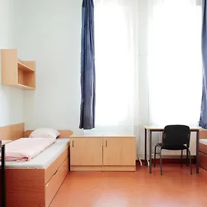 Hostel Pop Up - Downtown Budapeşte